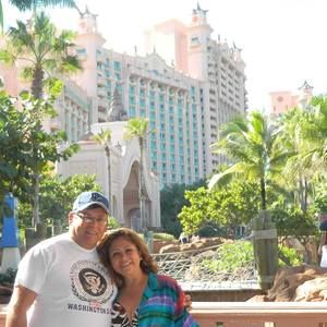 Meet your Posher, Adolfo armando